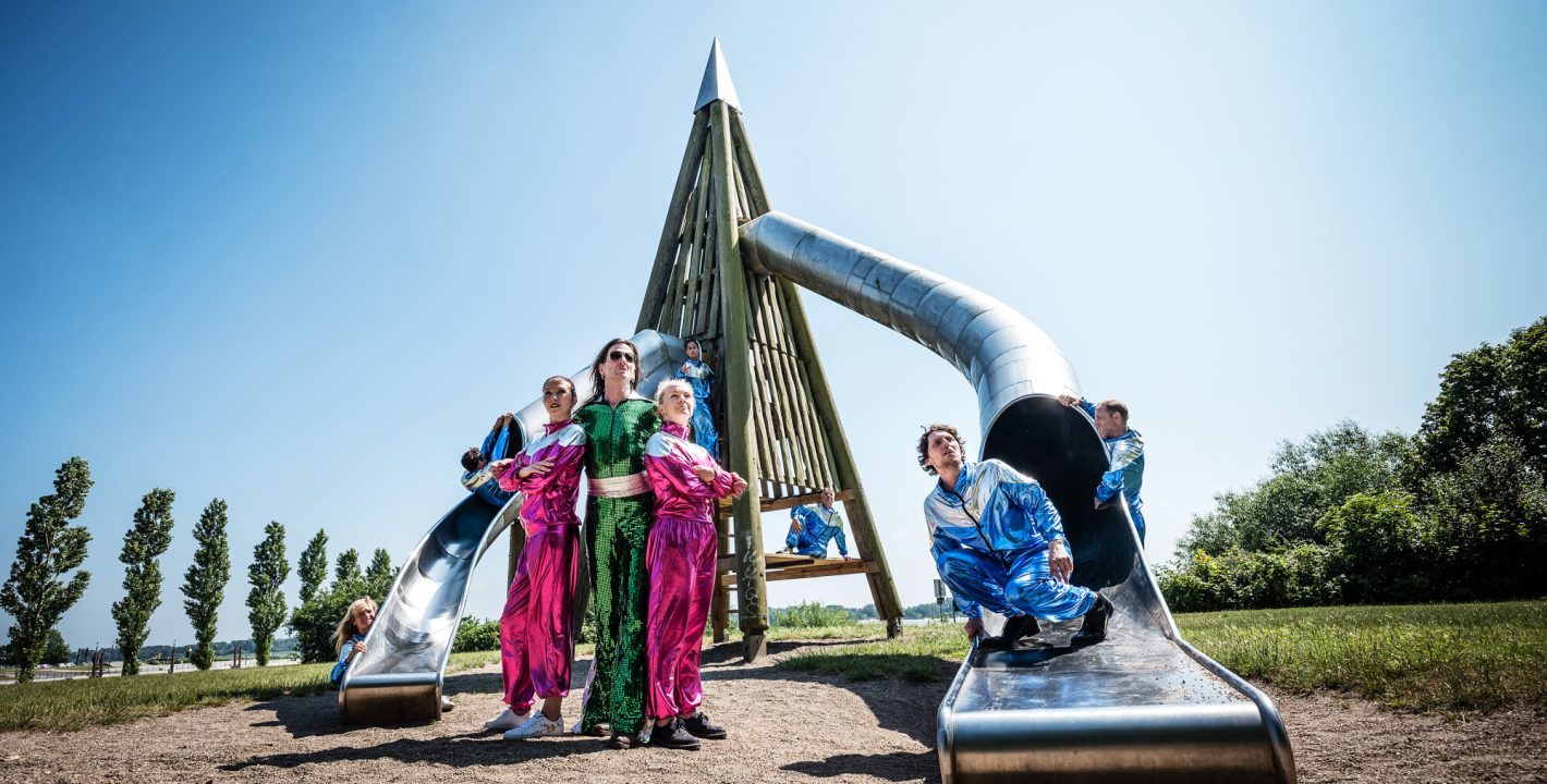 19_STB_01_0806_lowres