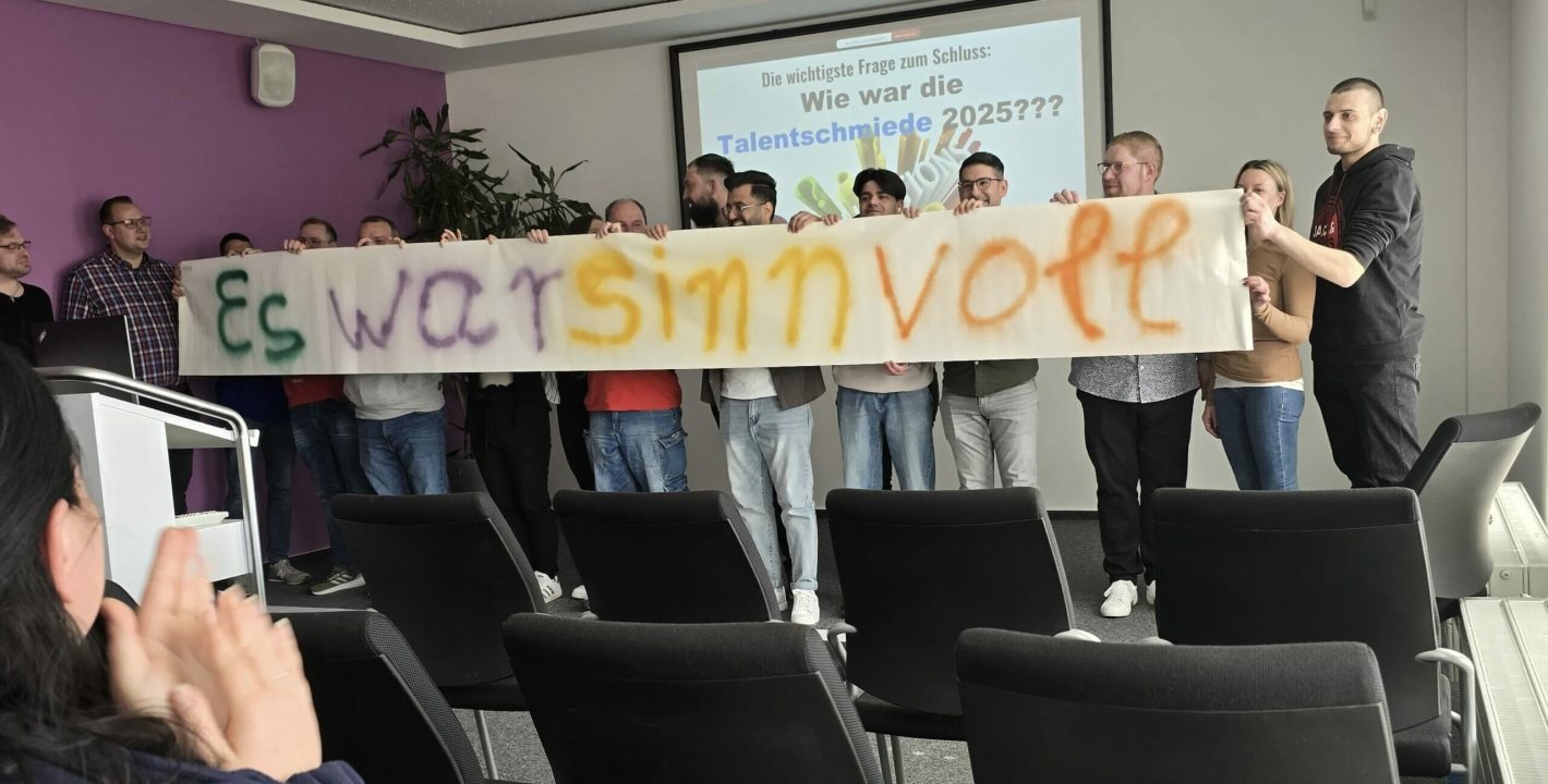 PHOTO-2025-04-24-18-10-44